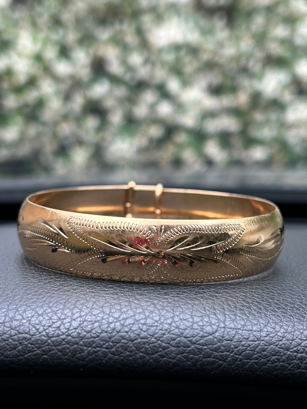 14K Gold Plated Engraved Hinged Bangle Bracelet 8”-8.25”